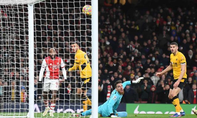 1645747633035088379.jpg 2818.jpg