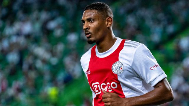 开云APP-官方：阿莱当选本轮欧冠MVP 生涯欧冠首秀便进4球